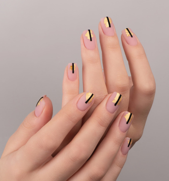 IRISK Гель-краска для дизайна ногтей ультрачерный 5мл											