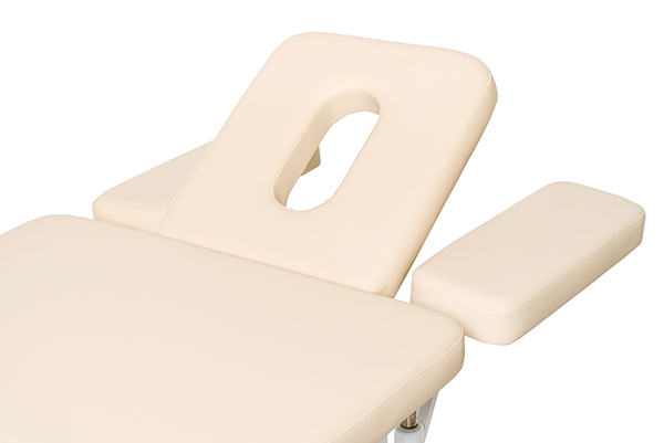 Кушетка массажная стационарная на металлическом каркасе КМ-02