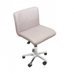 Стул для мастера с пневматической регулировкой высоты.