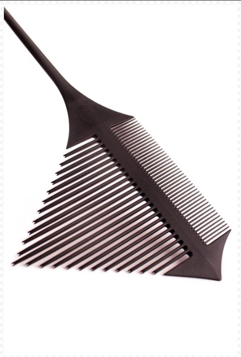 Расческа пластик треугольная 270*110мм, для микромелирования HS0637
