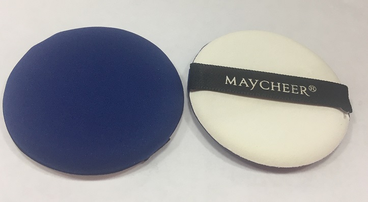 Пуховка для макияжа круг (5,5см) 1шт