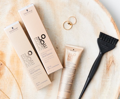 Schwarz Prof_Blondme 2