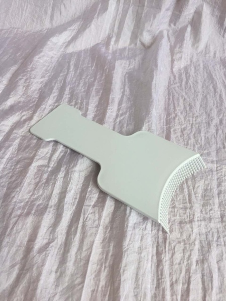 Лопатка Y&M для окраш. с ручкой, с зубчиками 9,5*18 см, белая