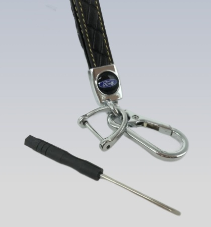 Брелок для ключей автомобиля Ford черный с желтой прострочкой (Форд)