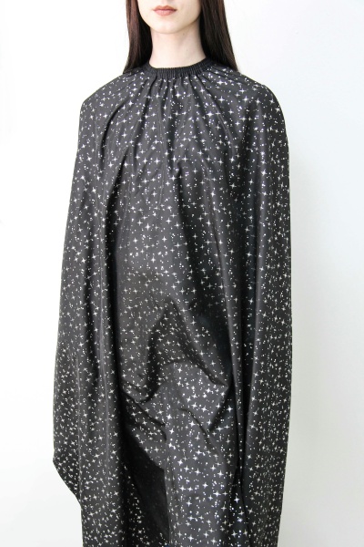 Пеньюар парикмахерский Космос Звезды на резинке с крючками черный,160х140см