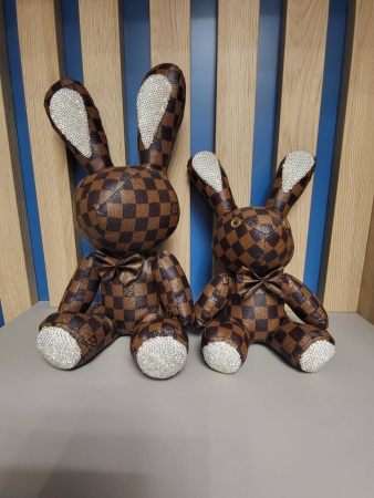 Игрушка интерьерная заяц Клетка средний со стразами коричневый