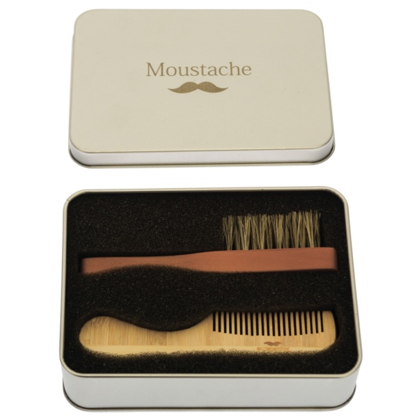 Набор расчесок DEWAL для усов в алюминиевом кейсе