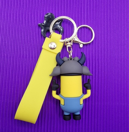 Брелок Миньон бык (Lucki)