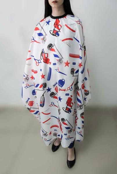 Пеньюар парикмахерский Инструменты на резинке с крючками разноцветные на белом фоне,140х160см