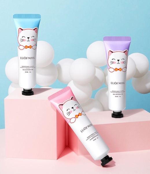 Luofmiss Крем увлажняющий для рук с экстрактом лилии 30мл