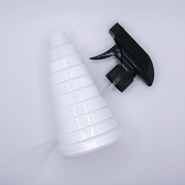 Распылитель для волос парикмахерский пластиковый (пульверизатор для воды) 350мл, белый