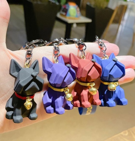 Брелок Бульдог французский в стиле панк красный (Boom!)