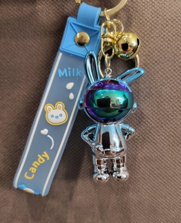 Брелок Космонавт Заяц-2 перламутровый синий (Candy)