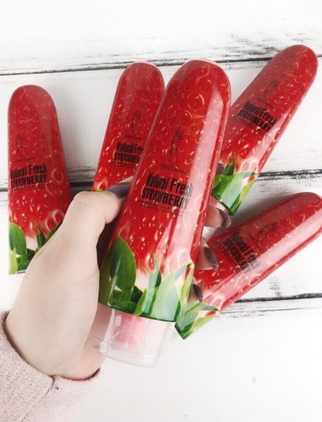 Wokali Крем для рук с экстрактом клубники Fresh Strawberry 100гр