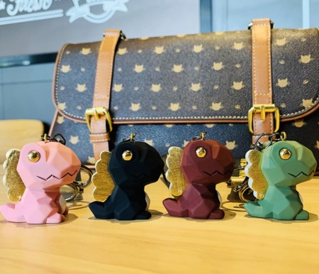 Брелок Динозавр бордовый (Irondog)