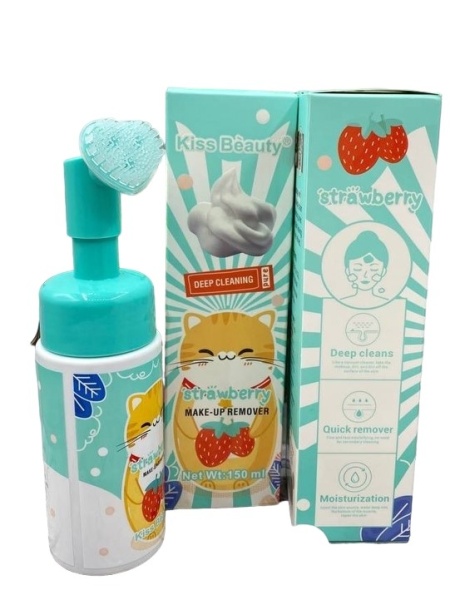KISS Beauty пенка для умывания клубника, для жирной кожи 150 мл