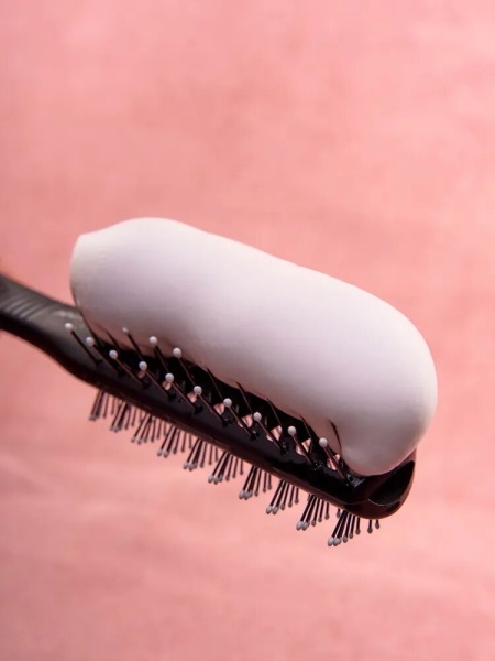 Dew Professional Спрей мусс для объема у корней Volume root 300мл