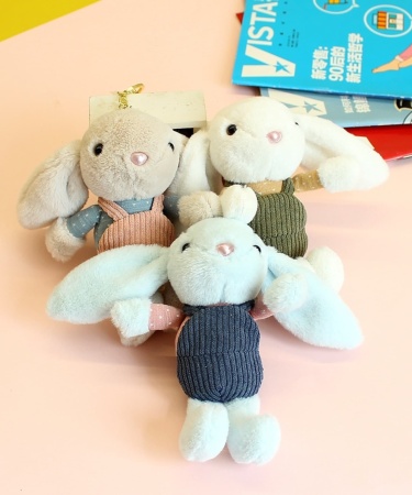 Брелок мягкая игрушка Заяц в сарафане розовый