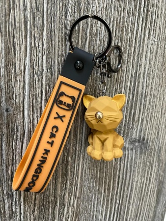 Y&M Брелок Котик в стиле панк песочный (Boom!)