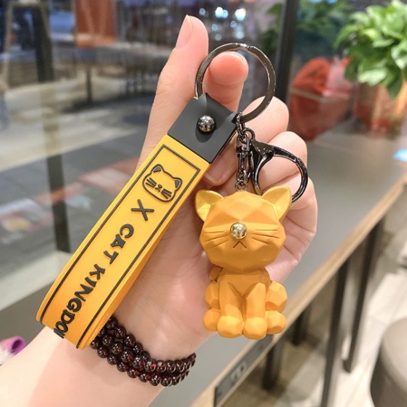 Y&M Брелок Котик в стиле панк песочный (Boom!)