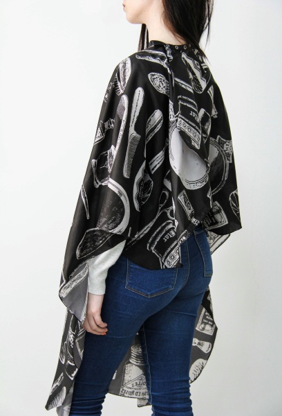 Пеньюар парикмахерский Инструменты на кнопке черный,140х160см