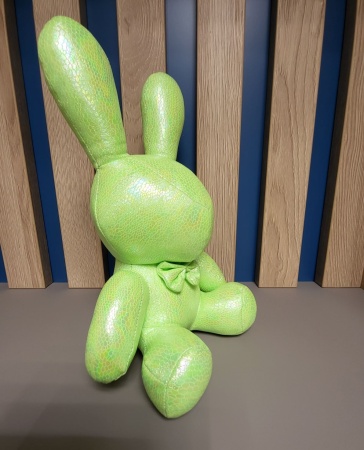 Игрушка интерьерная заяц Светящийся средний салатовый