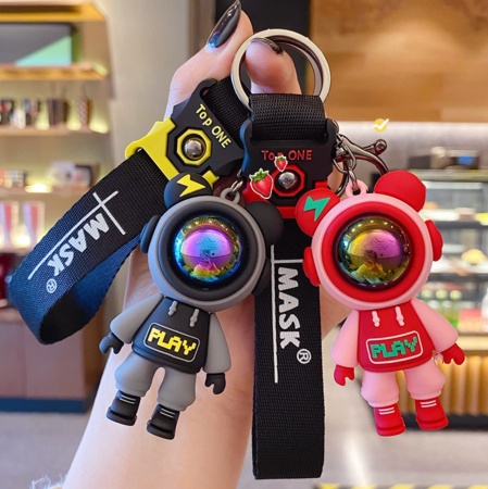 Y&M Брелок Космонавт Play розовый (Mask)