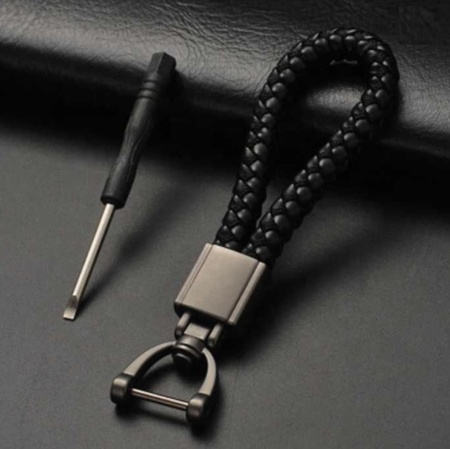 Брелок с плетеной ручкой, коричневый