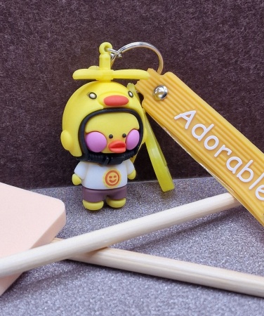 Y&M Брелок Уточка в шлеме утки (Adorable)