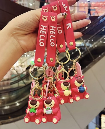 Брелок Медведь с корзинкой (Hello)